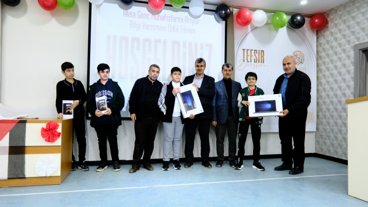 Aksa’nın İzinde Bir Yolculuk: Bilgiyle Kuşandık, Ödüllerle Taçlandık!