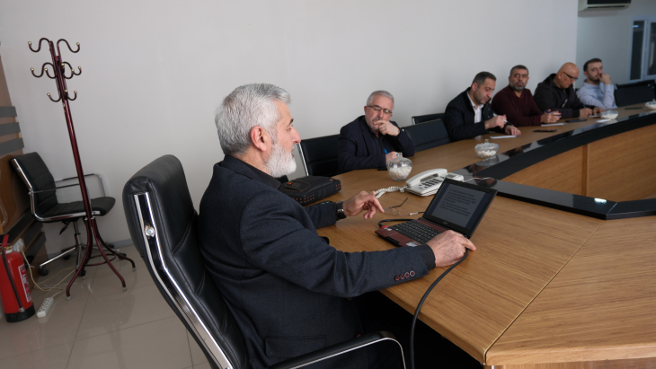 Düşünce Akademisi programında, “Tercüme, Meal, Tefsir ve Yorum Farkları” başlığı ele alındı.