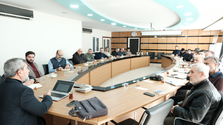 Düşünce Akademisi’nde “Kur’an’da Ahlak ve Erdem Anlayışı” Konuşuldu