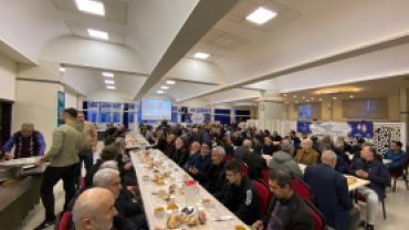 28 Şubat Cumartesi akşamı, esnaf abilerimizle ve kardeşlerimizle çok kıymetli bir sofrada buluştuk.