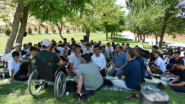 Beydağı Tabiat Parkı'nda Anlamlı Buluşma: Gençler Gazze İçin Gündem Oluşturmaya Davet Edildi
