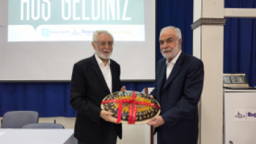 Boğaziçi Yazar Buluşmaları’nda Prof. Dr. Ahmet Ağırakça: “Tarih, Direniş ve Eğitim Üzerine