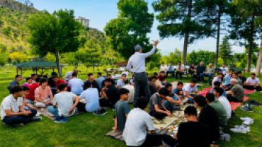 BOĞAZİÇİ EĞİTİM DERNEĞİ ORTAÖĞRETİM KOMİSYONU’NDAN YKS ÖĞRENCİLERİNE ANLAMLI PROGRAM